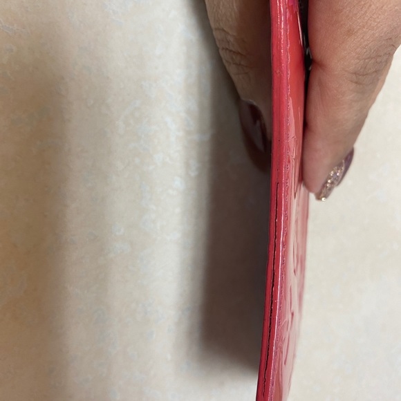 Pink Louis Vuitton key wallet. - Picture 3 of 4